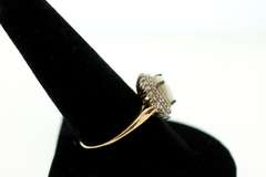 LADIES GOLD DIAMOND AND OPAL RING