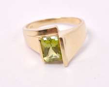 Precious Peridot Ring in 14K Yellow Gold