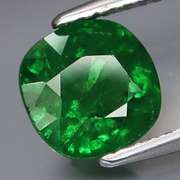 Rare 2.10ct untreated top emerald green Tsavorite Garnet