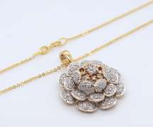 Sparkling Yellow Gold Diamond Flower Necklace