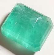 11.47ct vibrant green real Colombian Emerald