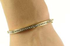 14K Yellow Gold 1.68 Ctw Classic Diamond Oval Bangle Bracelet
