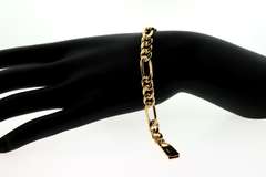 Attractive 10kt Yellow Gold Figaro Chain Bracelet
