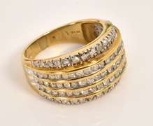 Fashionable 5 Rows of Diamonds Ring