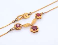 Vintage 18kt Ruby Leaf Necklace