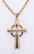 Attractive 2 Tone Diamond Celtic Cross Pendant on 24" Rope Chain Necklace. 8.92 Grams.