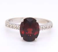 Dazzling White Gold Diamond and Oval Garnet Ring