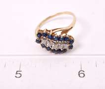 Wonderful Diamond and Sapphire Ring in Yellow Gold