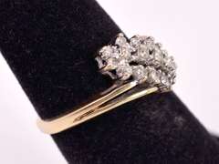 Amazing Diamond Cluster Ring in Yellow Gold
