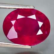 Vivid! 3.18ct top imperial red Ruby center stone