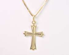 Elegant Cross Necklace in 14K Yellow Gold