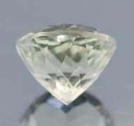 Glittering 2.99ct platinum green Amethyst