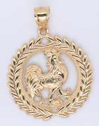 Charming Yellow Gold Rooster Pendant