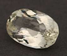 Captivating 11.03ct high fire champagne Kunzite