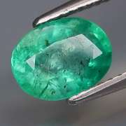 Fantastic color! 1.66ct vibrant green Colombian Emerald