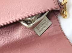 Chic Preowned Prada Saffiano Clutch Bag