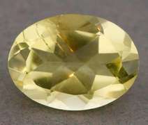 Stunning 8.99ct oval cut Citrine center stone