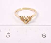 Romantic Heart Ring in Yellow Gold