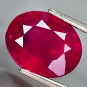 Vivid! 3.18ct top imperial red Ruby center stone