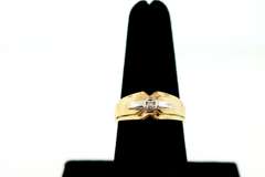 Lovely 10kt Diamond Band