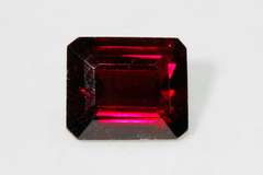 Elegant Natural Rhodolite - 7.60 cts.