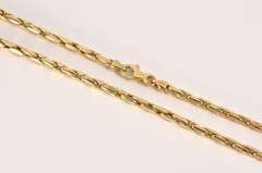 Pretty Box Link Variation Necklace