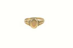 10K Yellow Gold Victorian Oval Plain Monogrammable Baby Ring