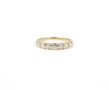 0.50ctw Baguette and Round Diamond Band in 14k
