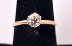 Beautiful Vintage Approx. 0.68CTS Solitaire Diamond Ring in 14K Yellow Gold