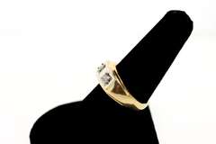 14KT YELLOW GOLD THREE DIAMONDS MEN'S RING/BAND