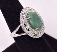 Enchanting Approx. 4.57CTS Emerald and White Topaz Ring in Sterling Silver