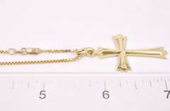 Elegant Cross Necklace in 14K Yellow Gold