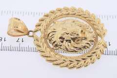 Elegant Yellow Gold Lion Head Pendant