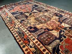 STUNNING PERSIAN VINTAGE RUG 4x9.6