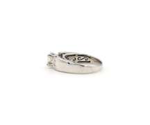 Dazzling White Gold Princess Cut Diamond Engagement Ring