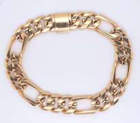 High Quality Heavy Yellow Gold Figaro Link Bracelet