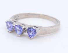 Fabulous White Gold Trilliant Cut Tanzanite 3 Stone Ring