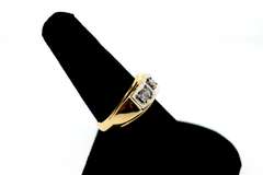 14KT YELLOW GOLD THREE DIAMONDS MEN'S RING/BAND