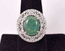 Enchanting Approx. 4.57CTS Emerald and White Topaz Ring in Sterling Silver