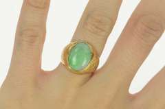 18K Yellow Gold Oval Jade Ornate Etched Chinese Dragon Ring