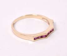 Ravishing Ruby Ring in 14K Yellow Gold
