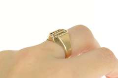 14K Yellow Gold 0.45 Ctw Retro Diamond Squared Oval Halo Ring