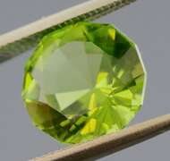 Substantial 4.10ct apple green Peridot
