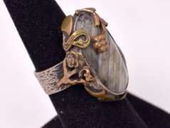 Gorgeous Rare 12.97CTS Natural Green Sapphire Ring in Gold Plated Sterling Silver