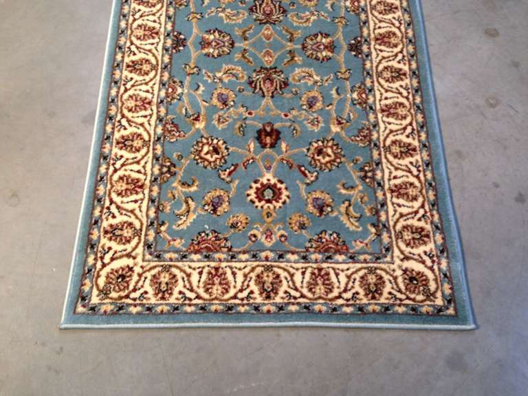 STUNNING  PERSIAN DESIGN  RUNNER 10 FT