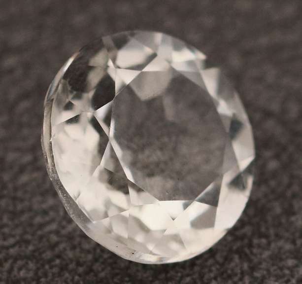 Glittering 3.64ct diamond white Topaz solitaire