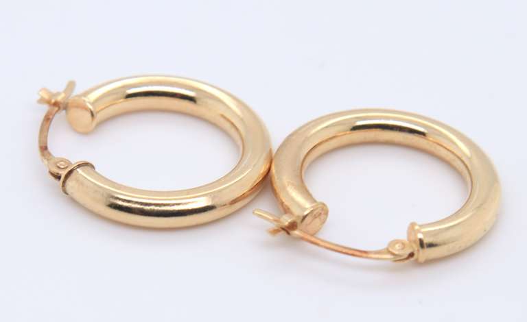 Elegant Yellow Gold Hoop Earrings