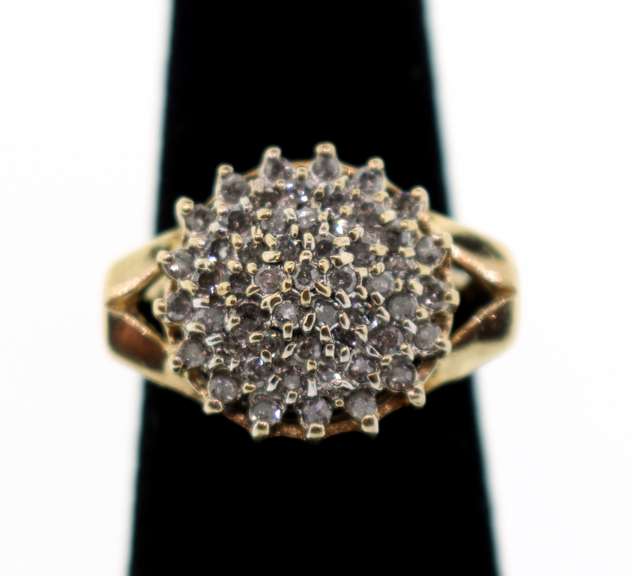 Round Diamond Cluster Ring with Gorgeous 10k Gold Band