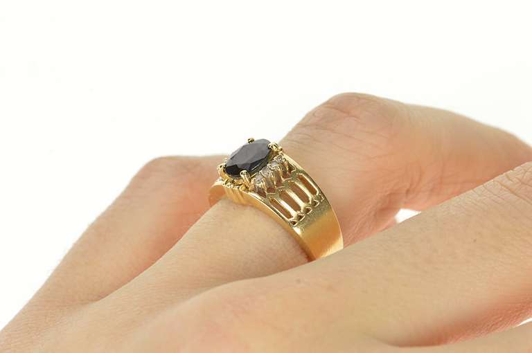 14K Yellow Gold Oval Natural Amethyst Diamond Statement Ring