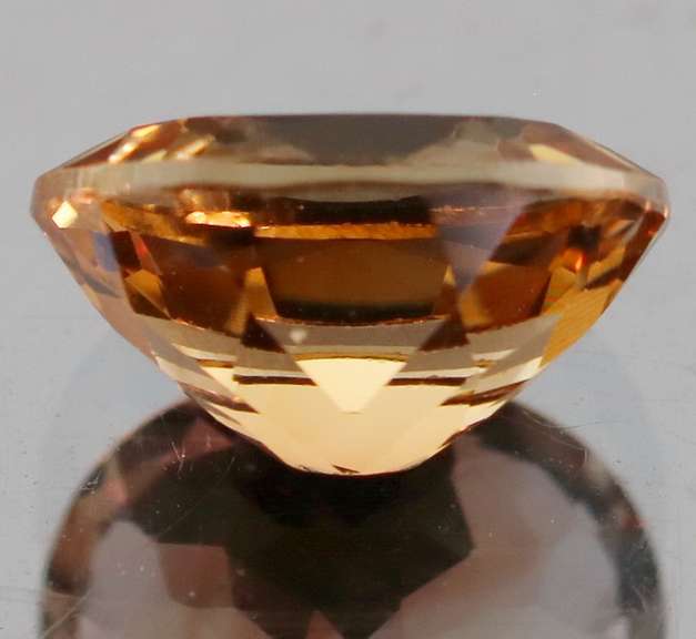 Stunning 4.53ct 11mm Imperial Topaz